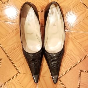Italian Women Dressy Shoes, Size 40, USA Size 9.5 , Color-Black